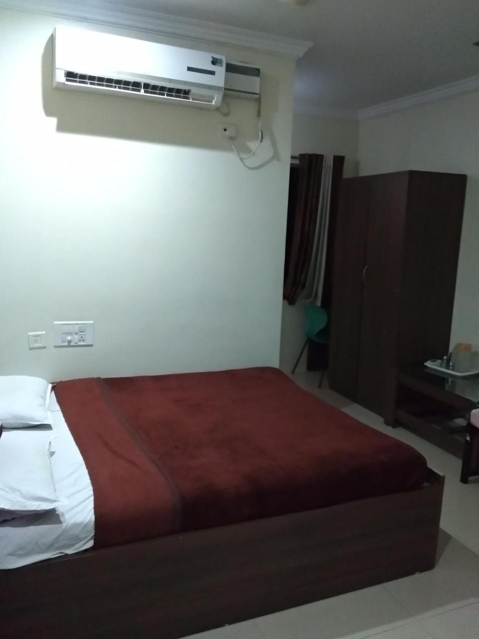 Sai Tirumala Residency Tirupati Exterior photo
