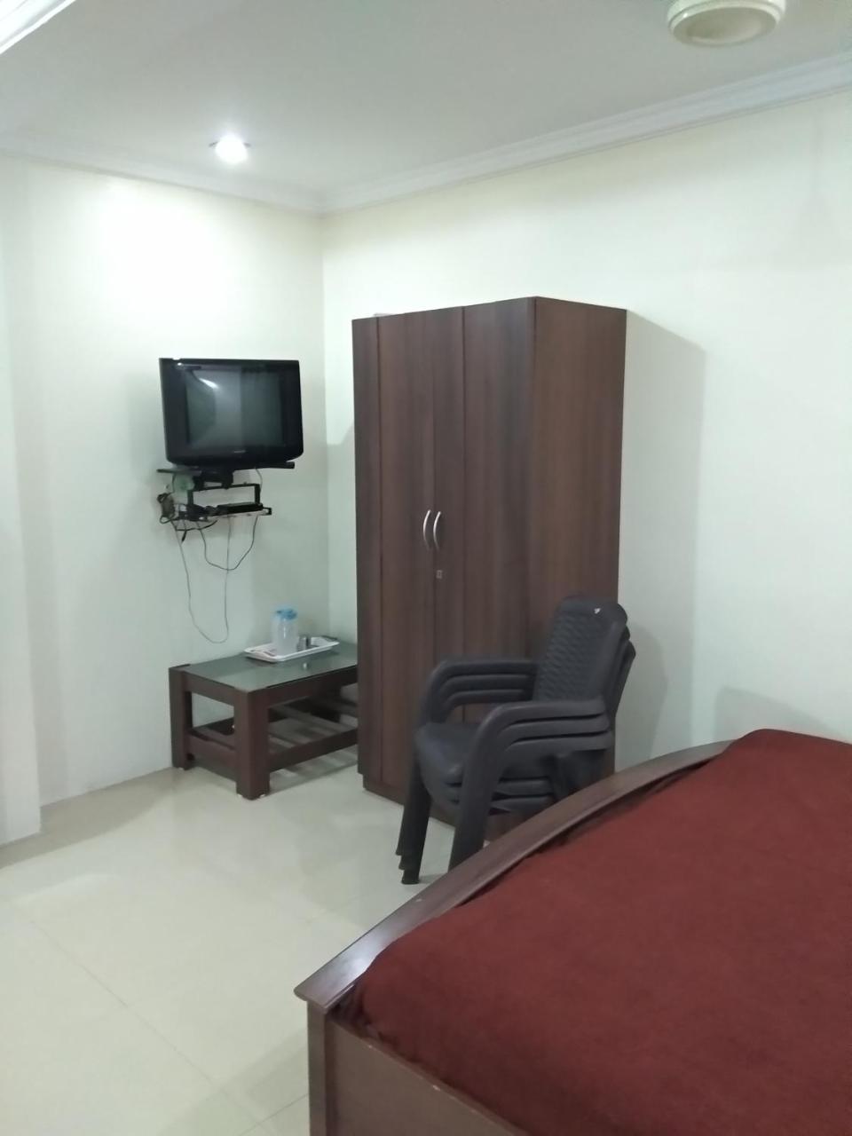 Sai Tirumala Residency Tirupati Exterior photo